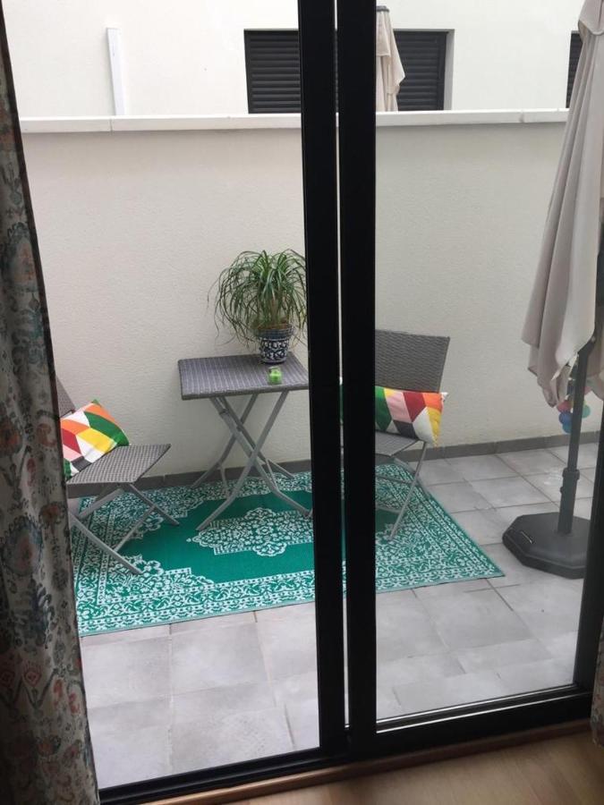 Apartment Cosy , City Centre , Parking .